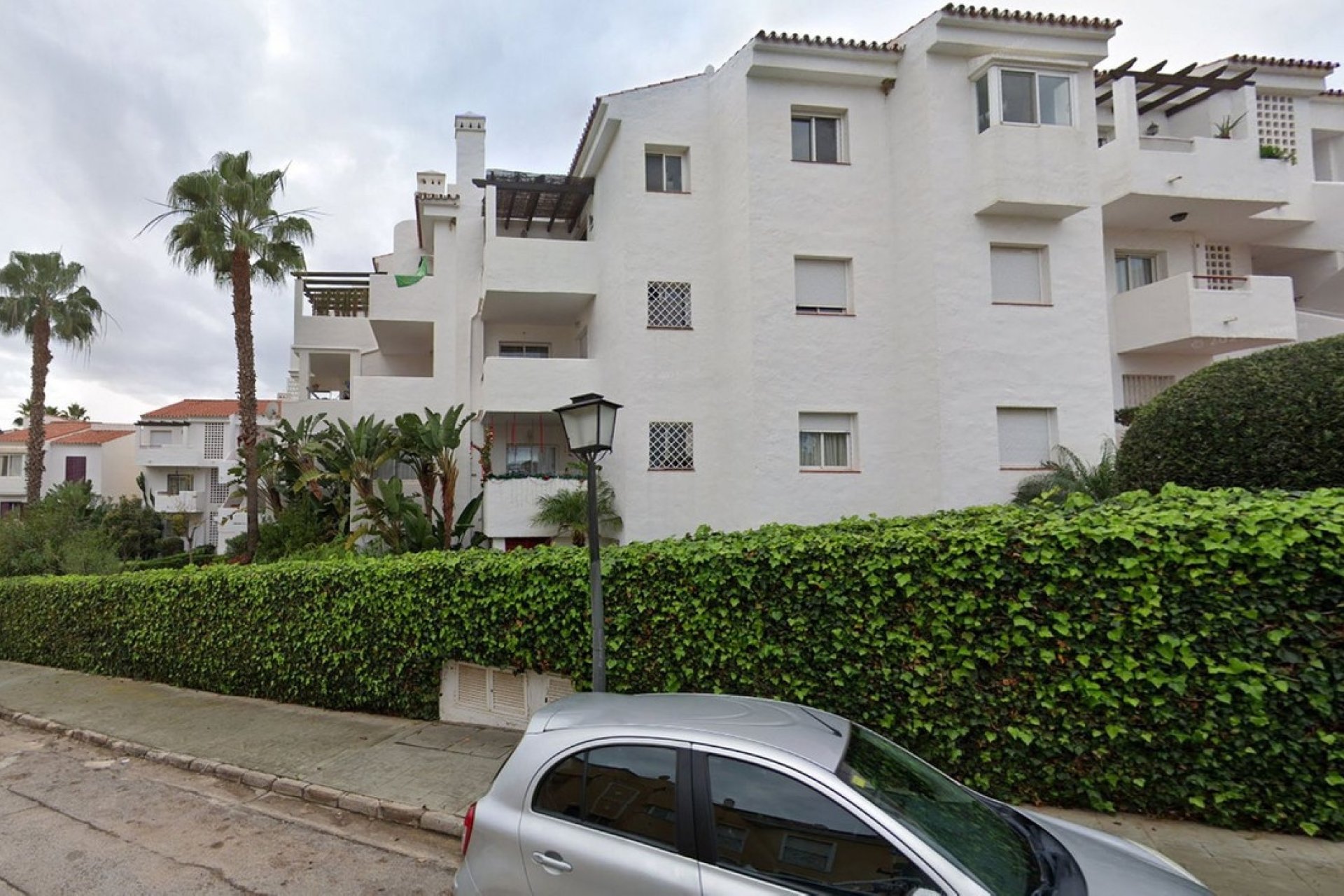 Resale - apartment - Estepona - Bel Air