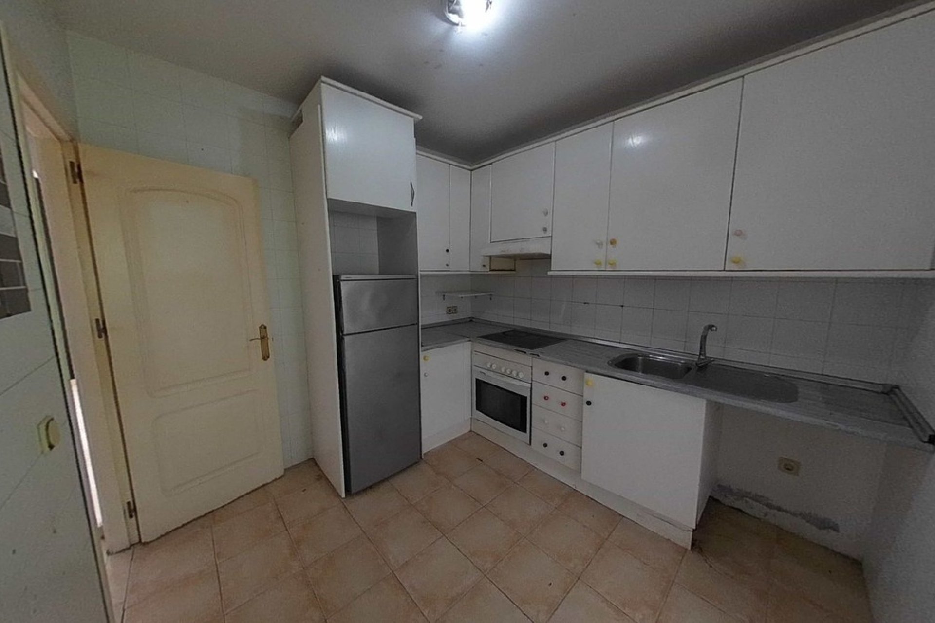 Resale - apartment - Estepona - Bel Air
