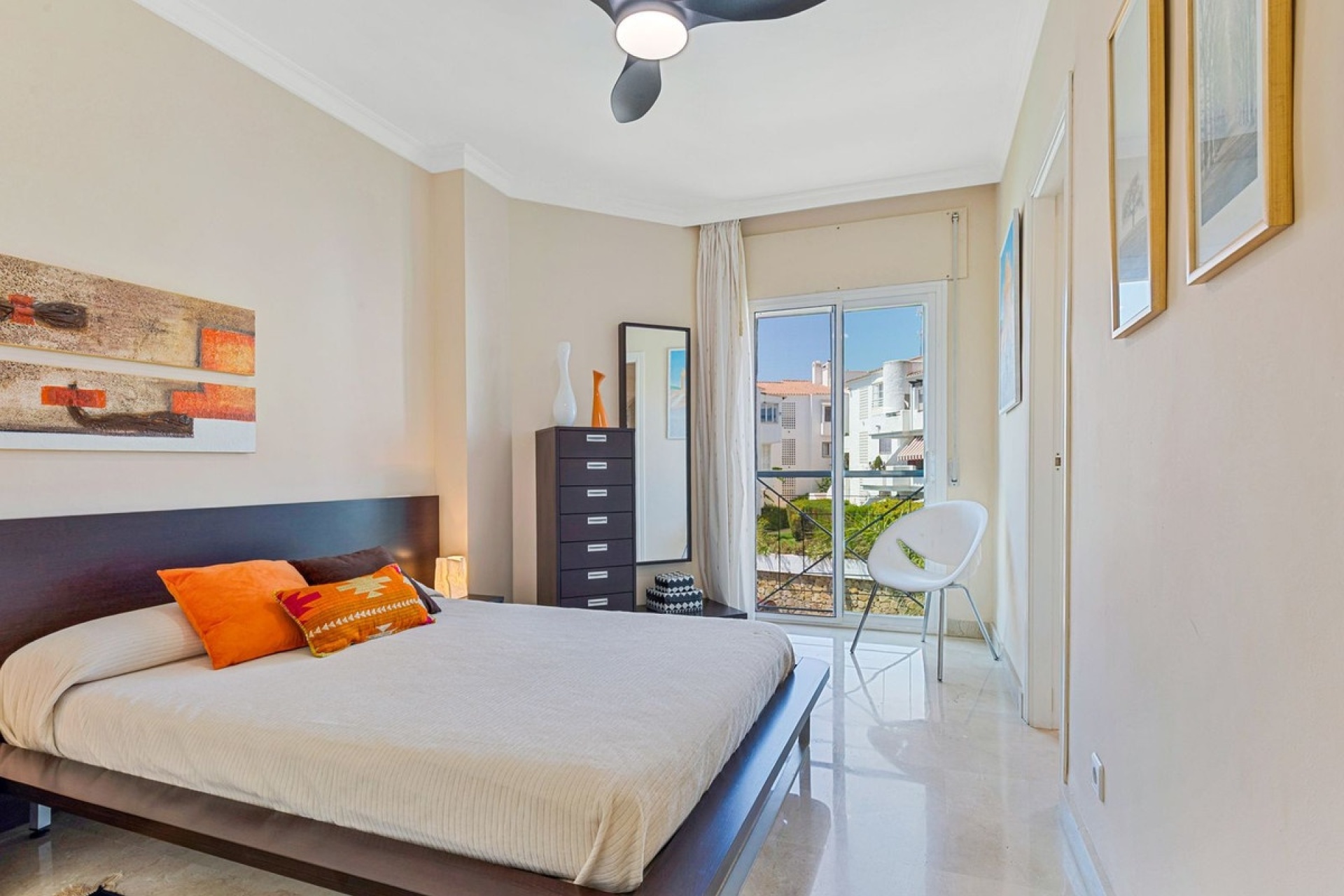 Resale - apartment - Estepona - Bel Air