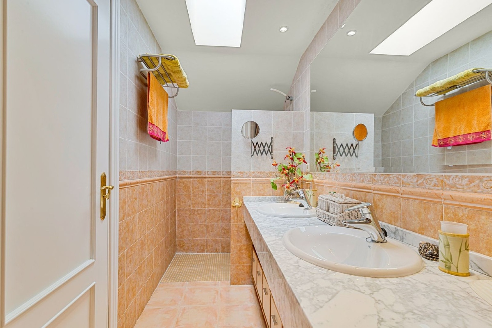 Resale - apartment - Estepona - Bel Air