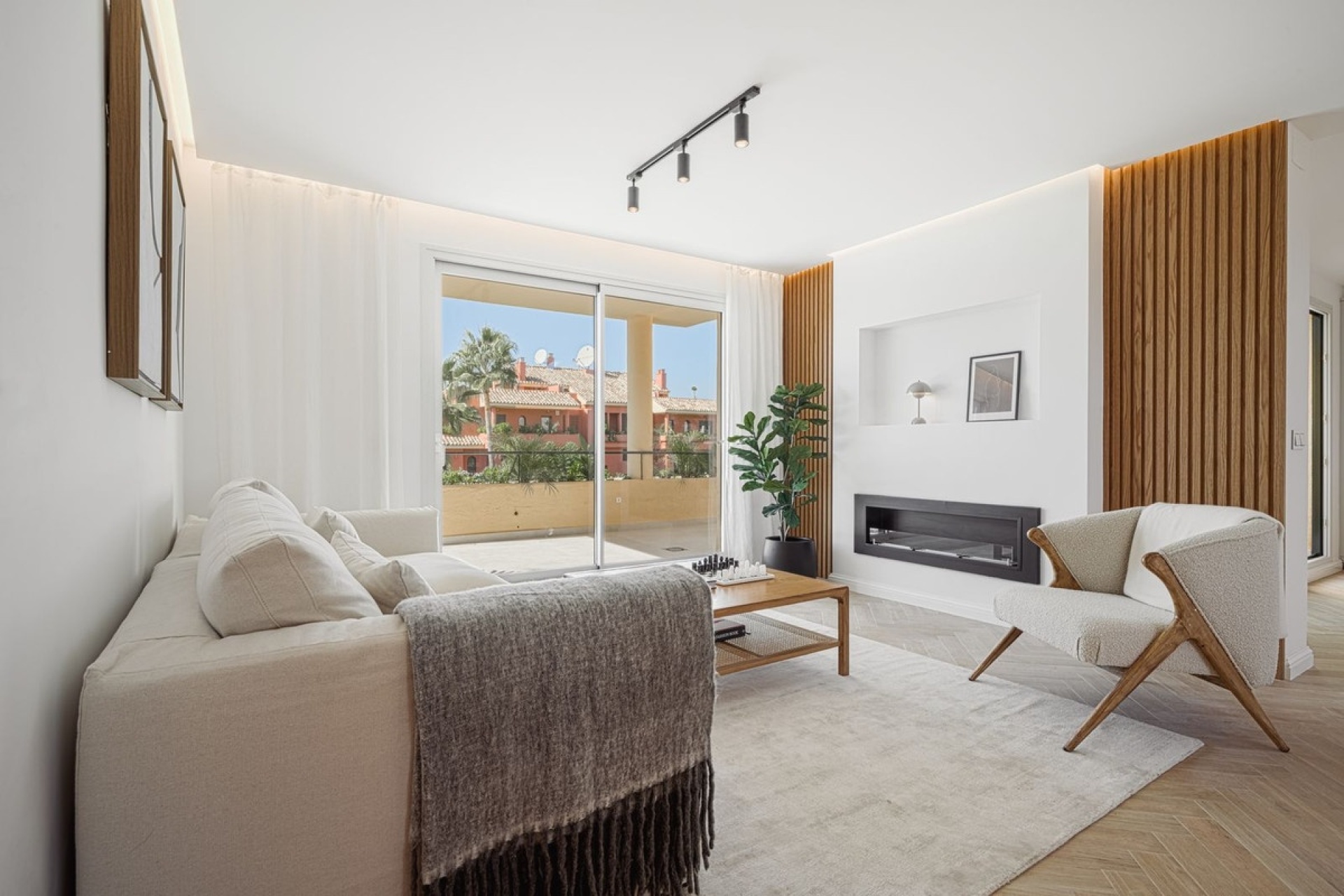 Resale - apartment - Estepona - Bel Air
