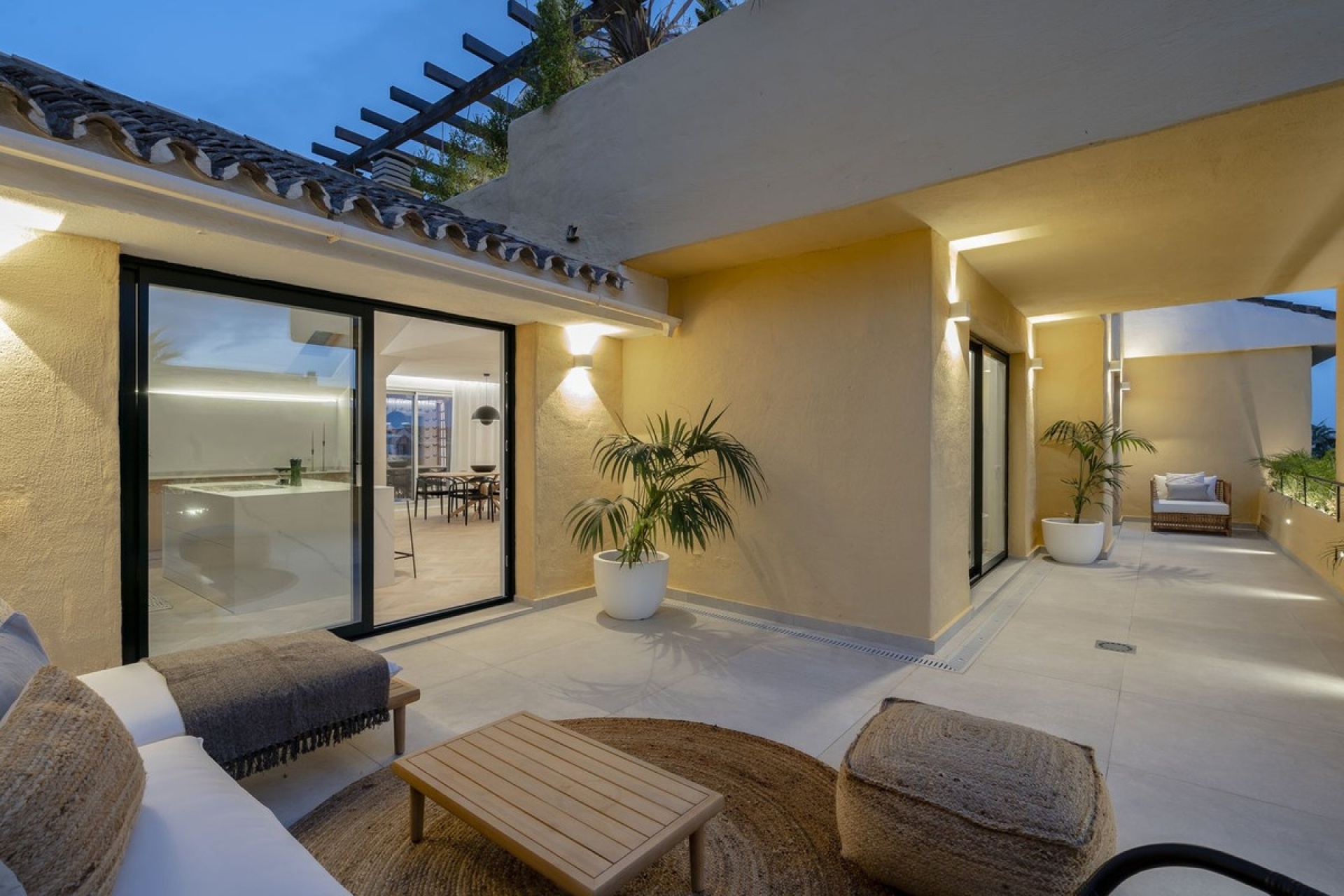 Resale - apartment - Estepona - Bel Air