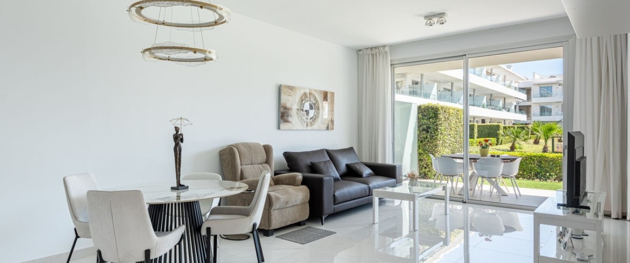 Resale - apartment - Estepona - Bel Air