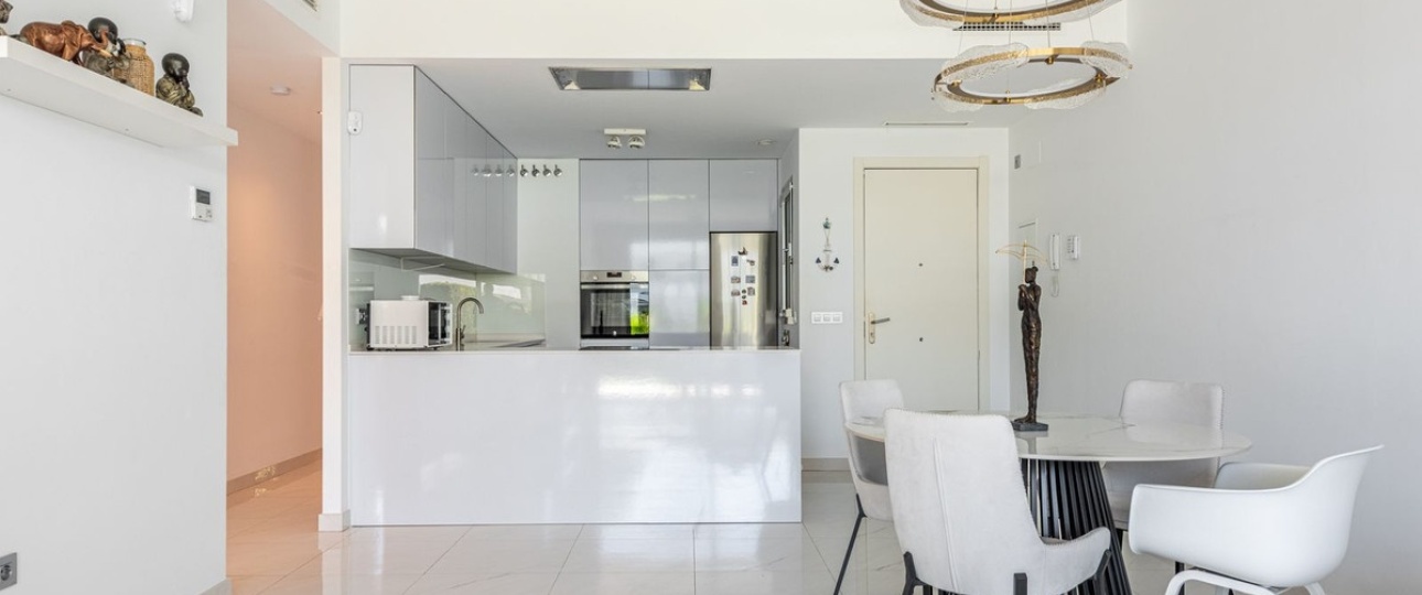 Resale - apartment - Estepona - Bel Air