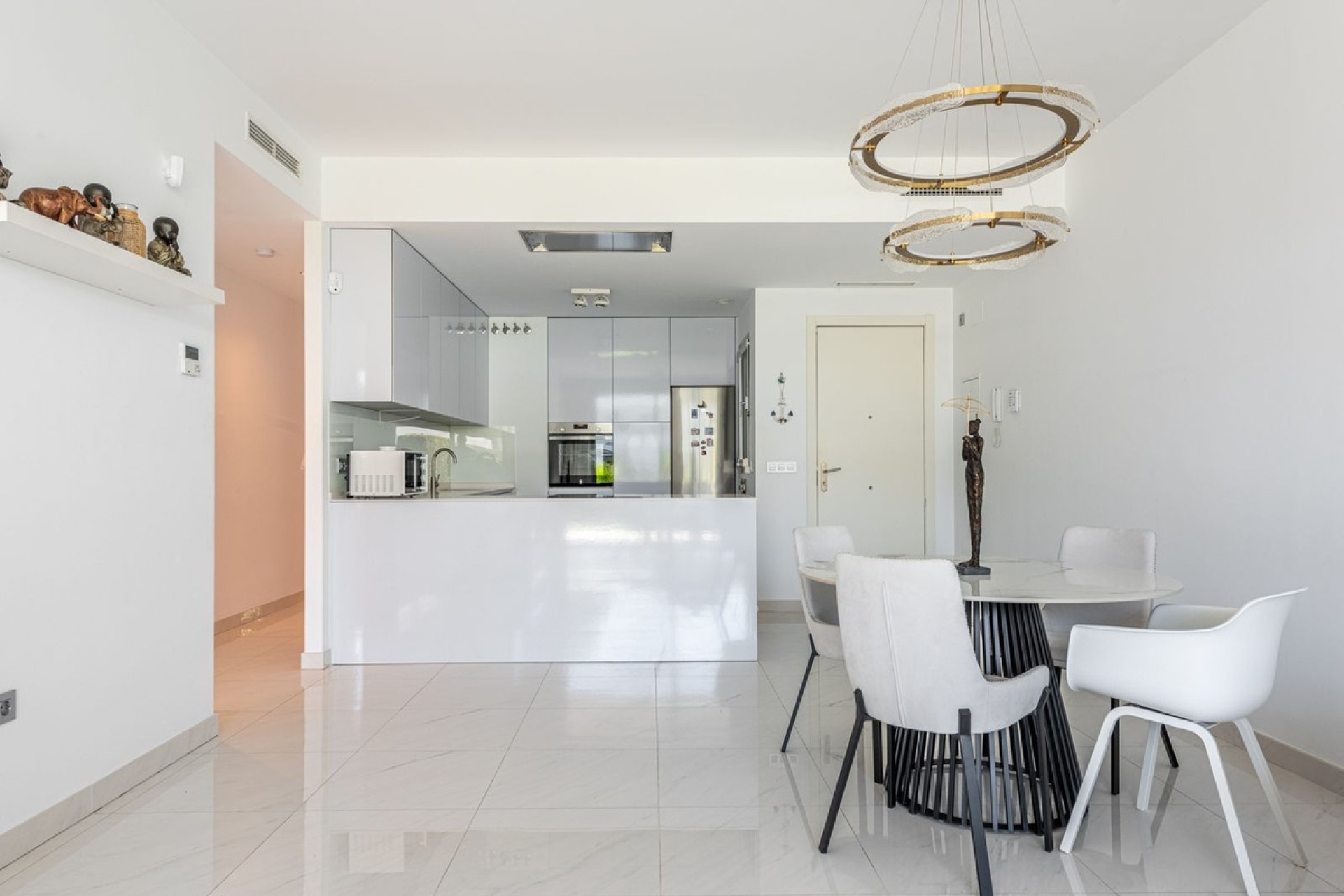 Resale - apartment - Estepona - Bel Air