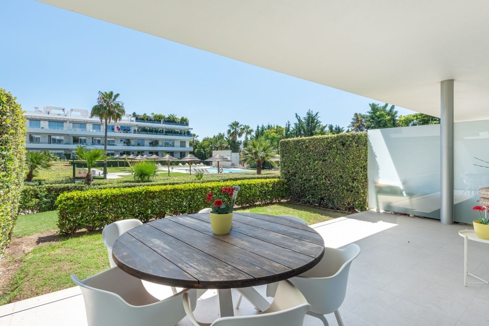 Resale - apartment - Estepona - Bel Air