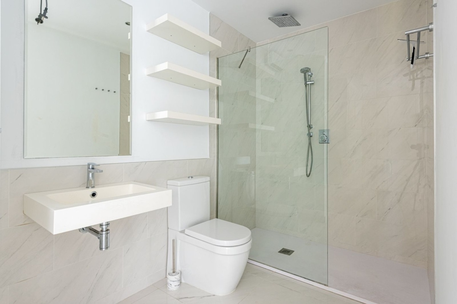 Resale - apartment - Estepona - Bel Air