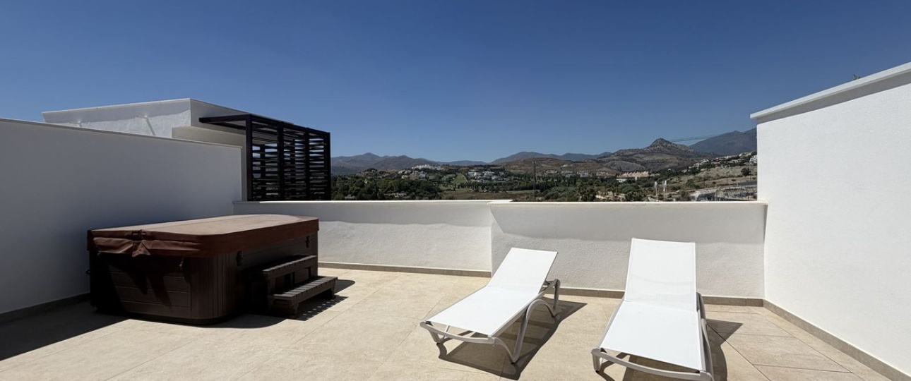 Resale - apartment - Estepona - Bel Air
