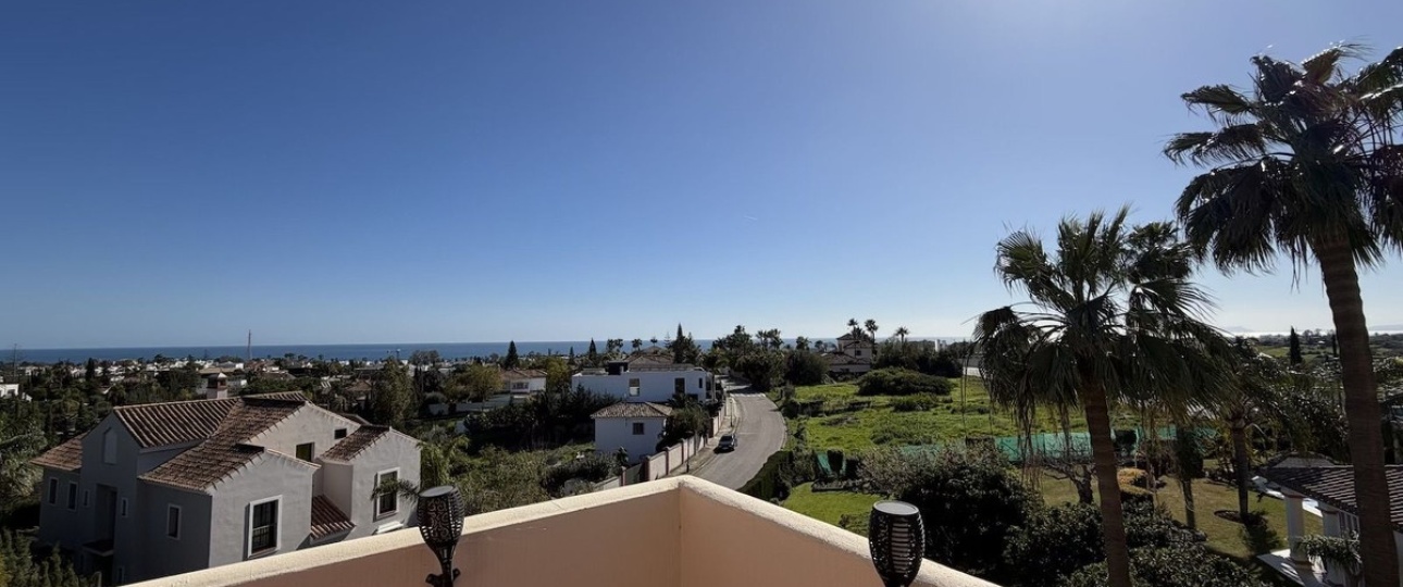 Resale - apartment - Estepona - Bel Air
