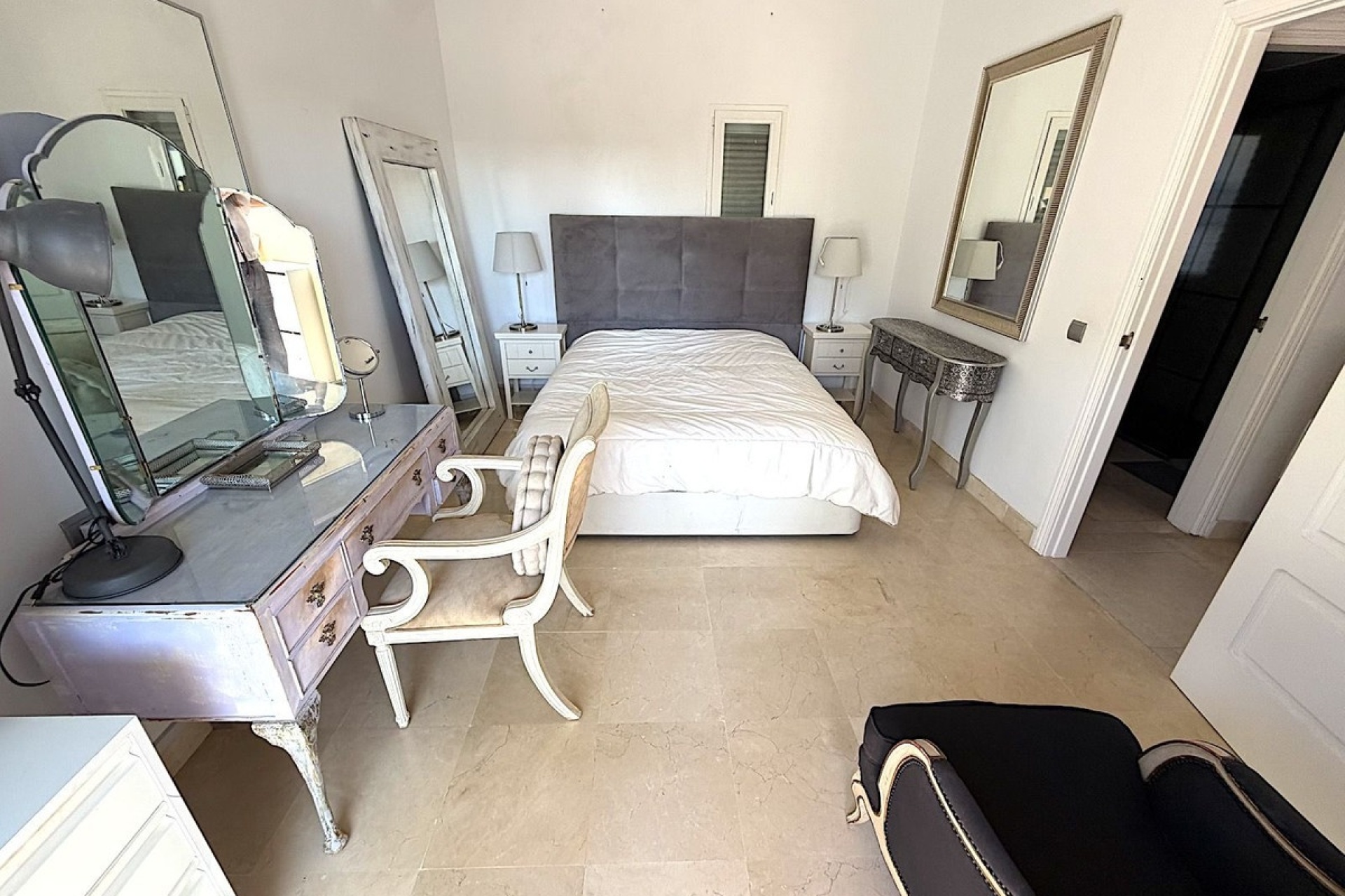 Resale - apartment - Estepona - Bel Air