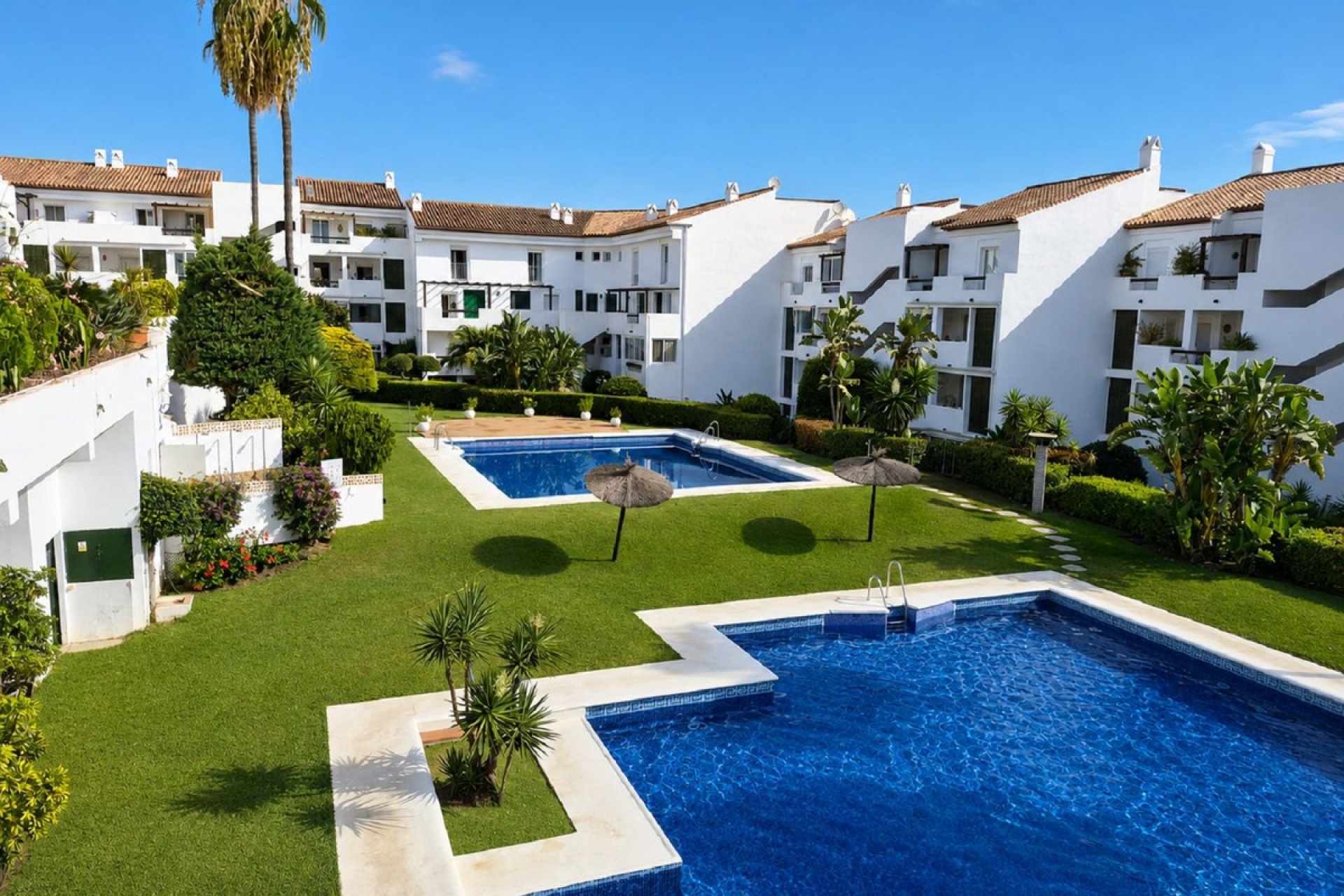 Resale - apartment - Estepona - Bel Air
