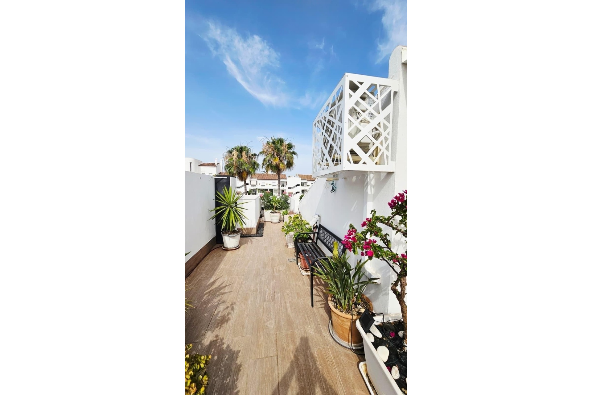 Resale - apartment - Estepona - Bel Air