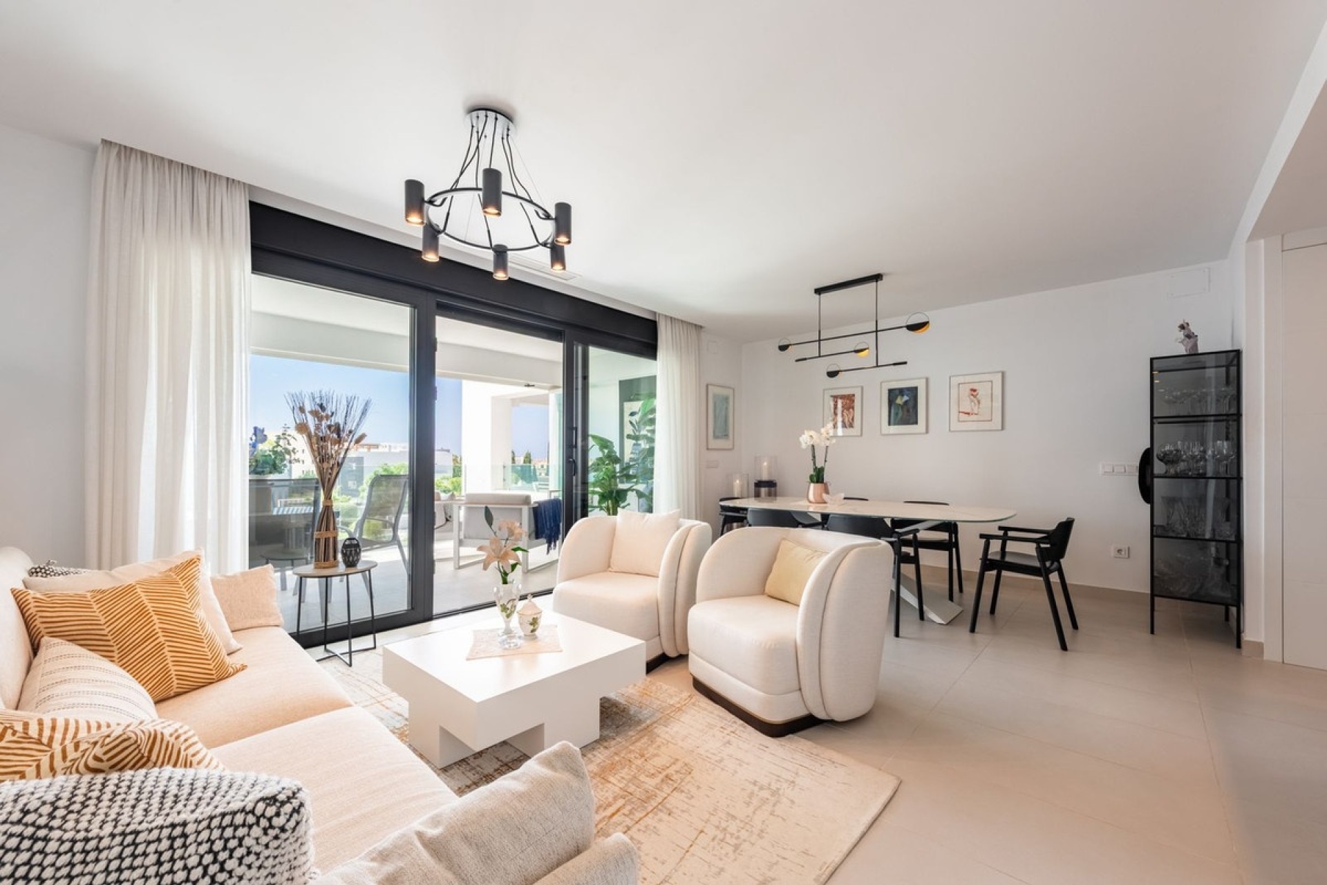 Resale - apartment - Estepona - Bel Air