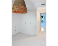 Resale - apartment - Estepona - Bel Air