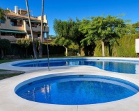 Resale - apartment - Estepona - Bel Air
