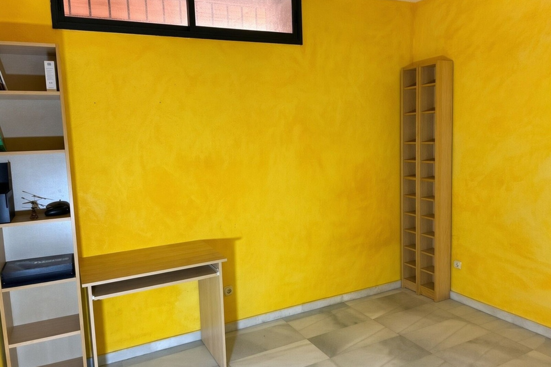 Resale - apartment - Estepona - Bel Air