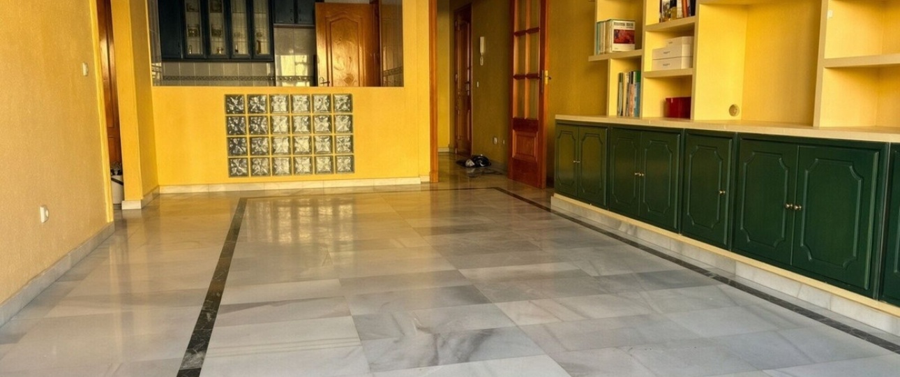Resale - apartment - Estepona - Bel Air