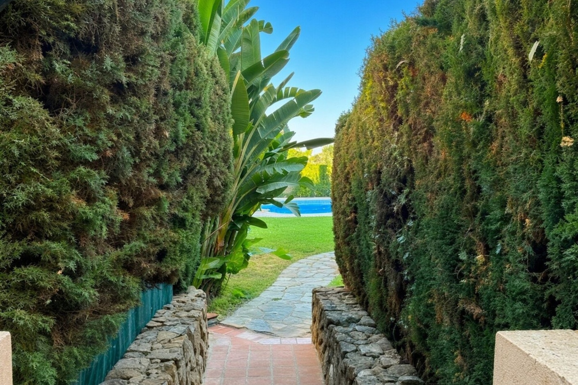 Resale - apartment - Estepona - Bel Air
