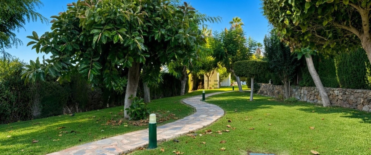 Resale - apartment - Estepona - Bel Air