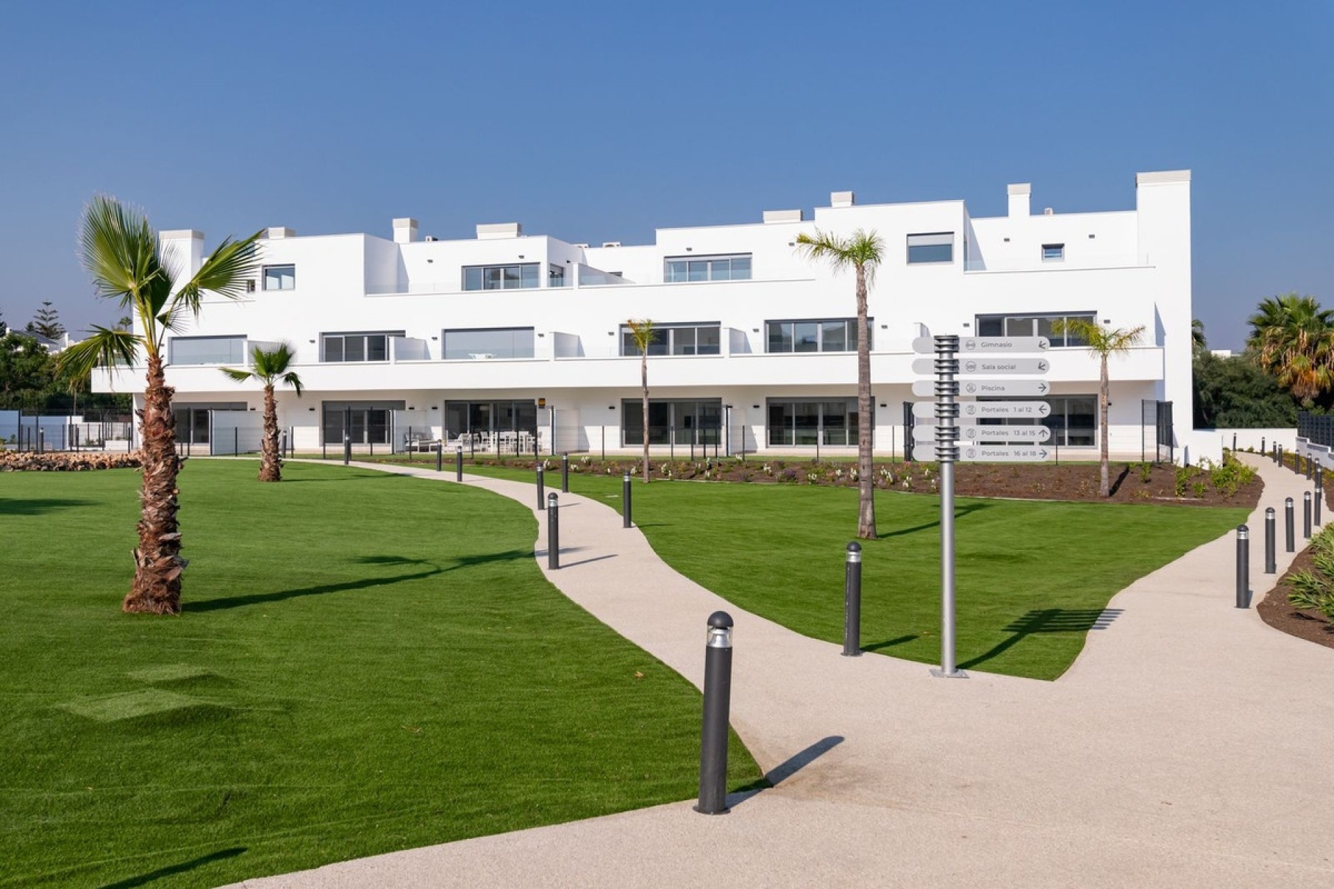 Resale - apartment - Estepona - Bel Air
