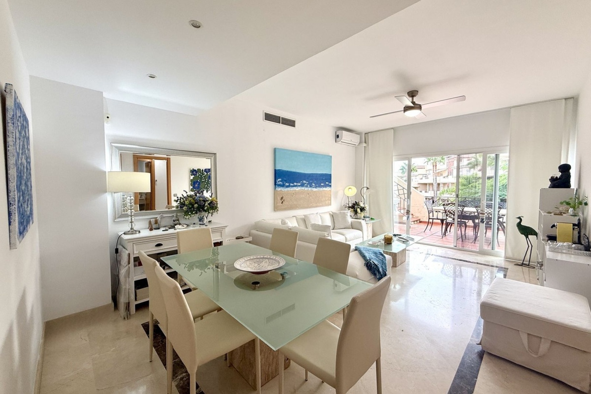 Resale - apartment - Estepona - Bel Air