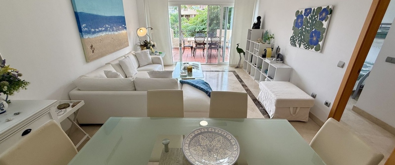 Resale - apartment - Estepona - Bel Air