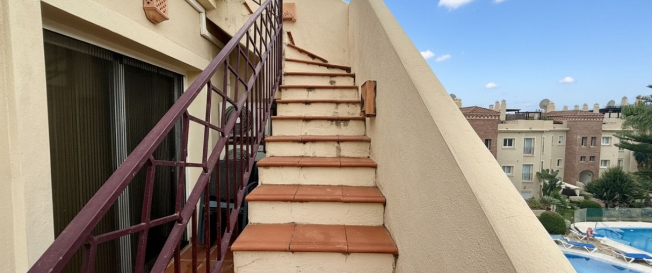 Resale - apartment - Estepona - Bel Air