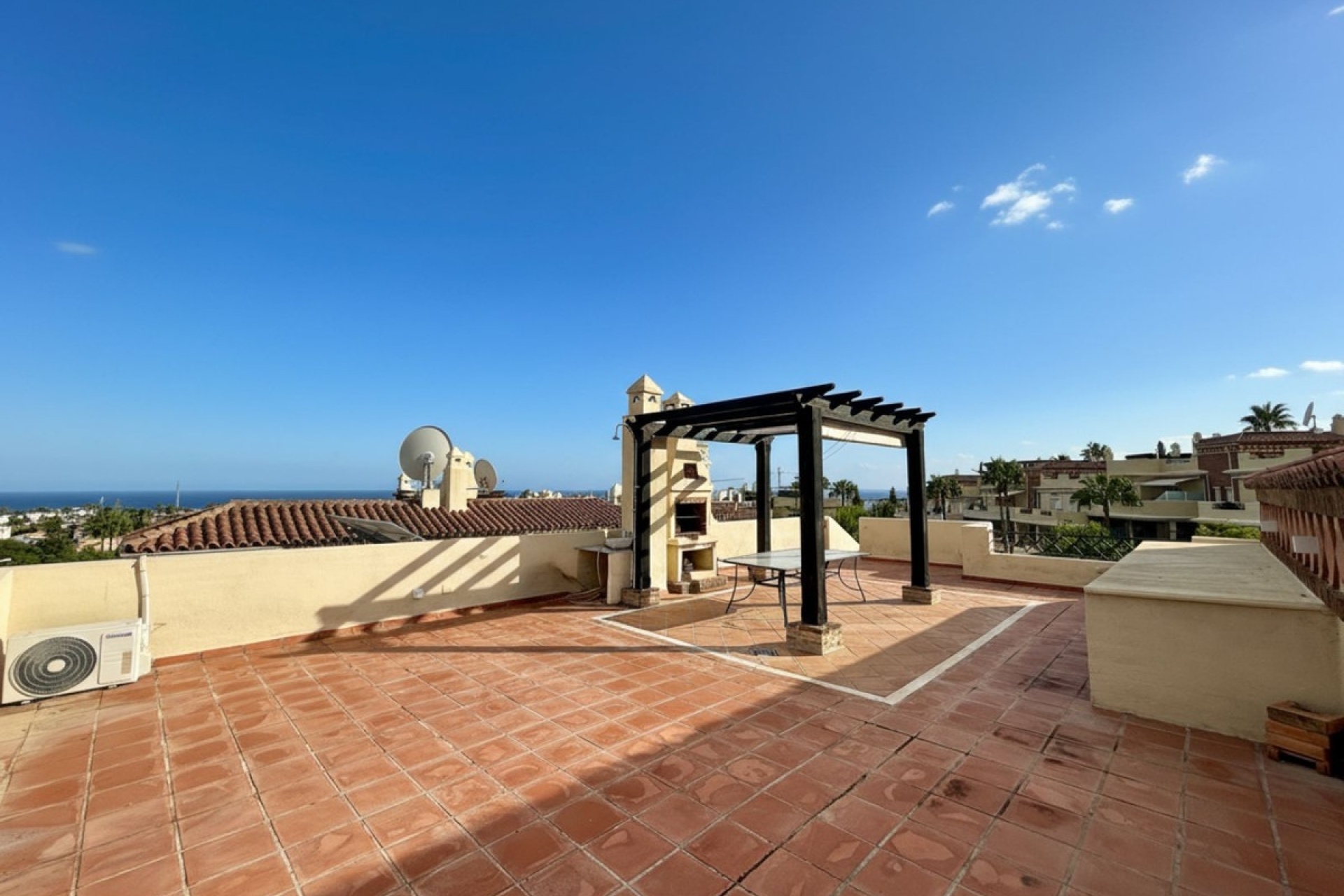 Resale - apartment - Estepona - Bel Air