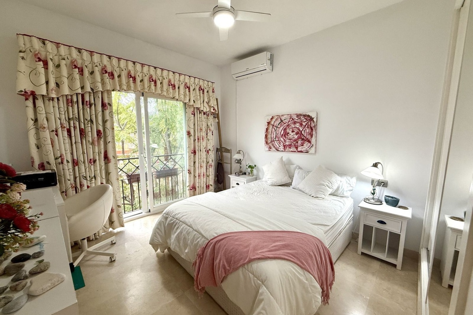 Resale - apartment - Estepona - Bel Air