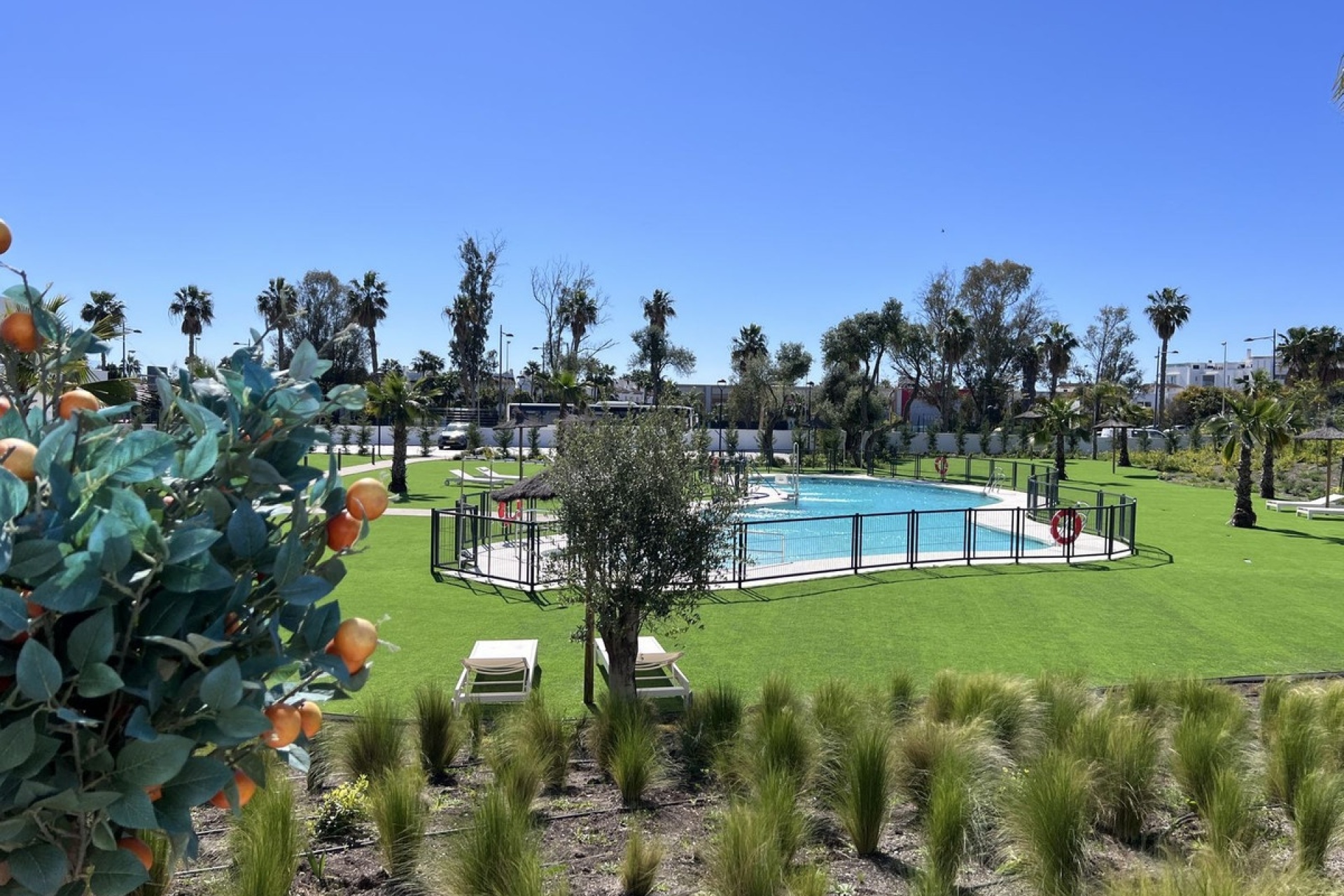 Resale - apartment - Estepona - Bel Air