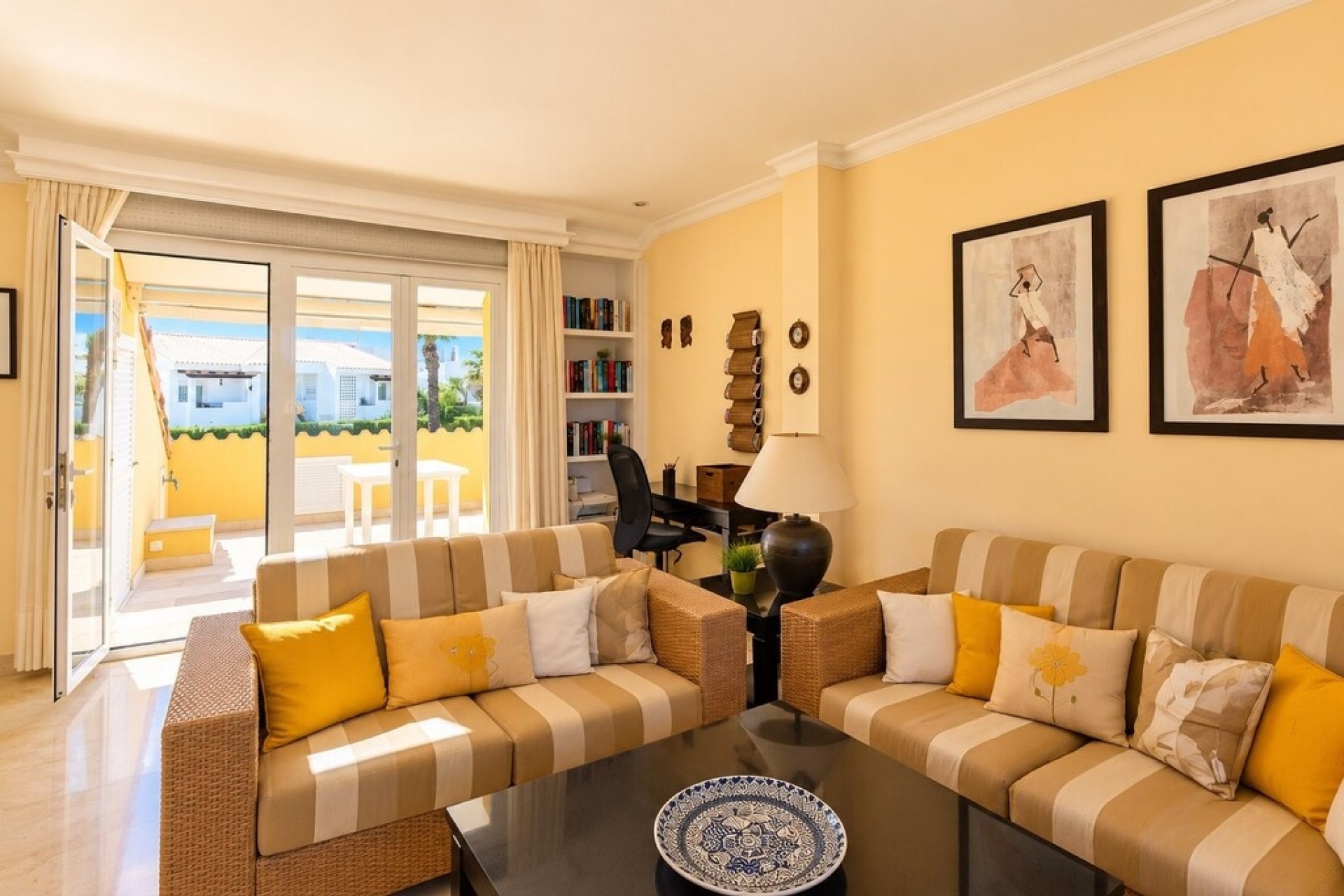 Resale - apartment - Estepona - Bel Air