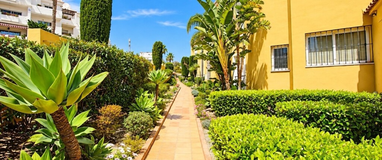 Resale - apartment - Estepona - Bel Air