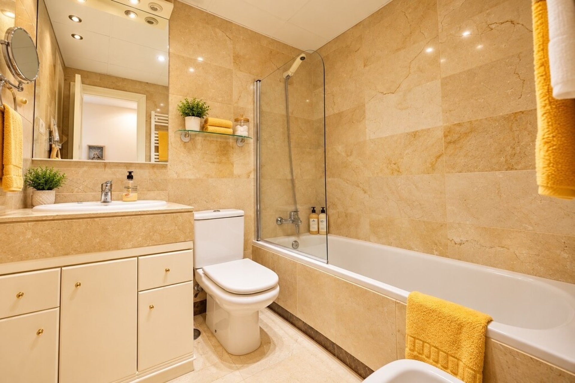 Resale - apartment - Estepona - Bel Air