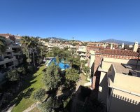 Resale - apartment - Estepona - Bel Air