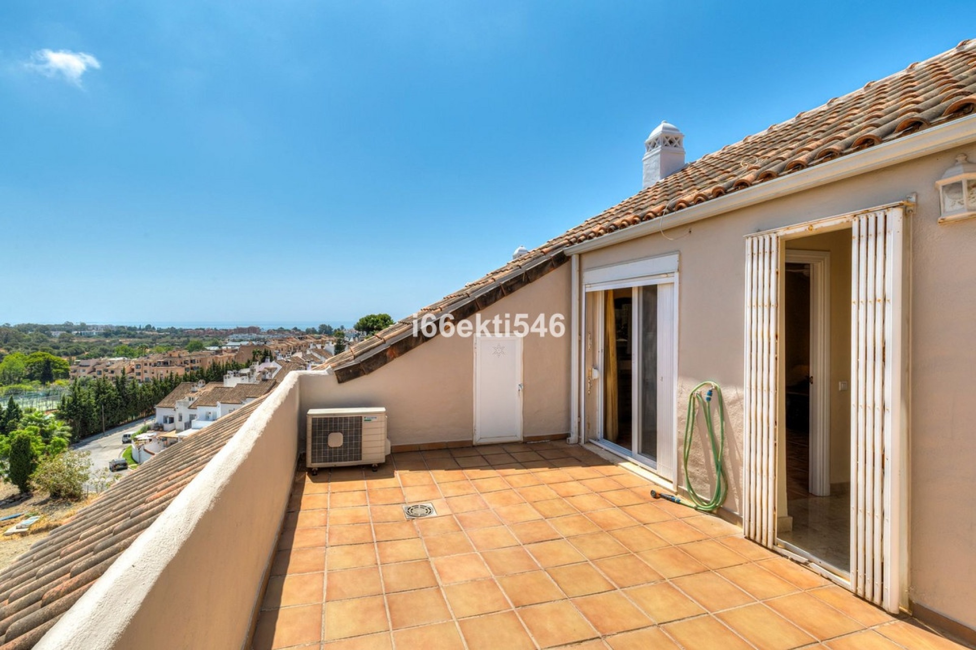 Resale - apartment - Estepona - Bel Air