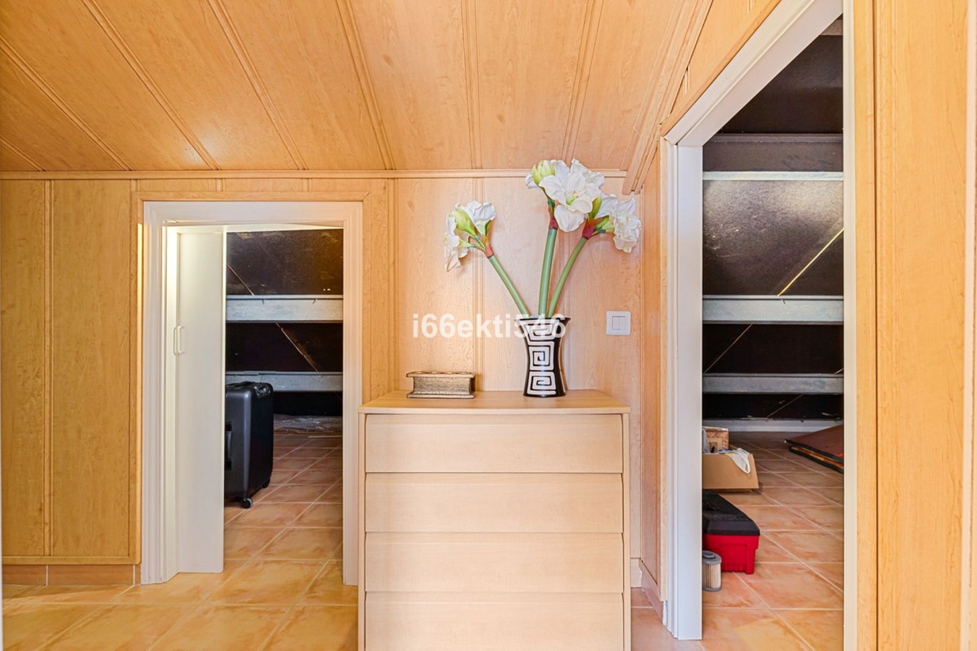 Resale - apartment - Estepona - Bel Air