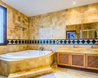 Resale - apartment - Estepona - Cancelada