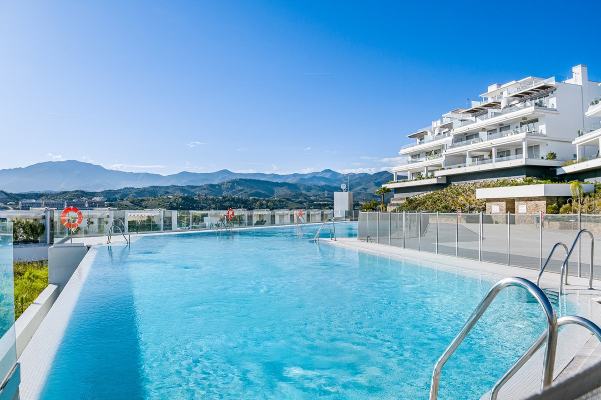 Resale - apartment - Estepona - Cancelada