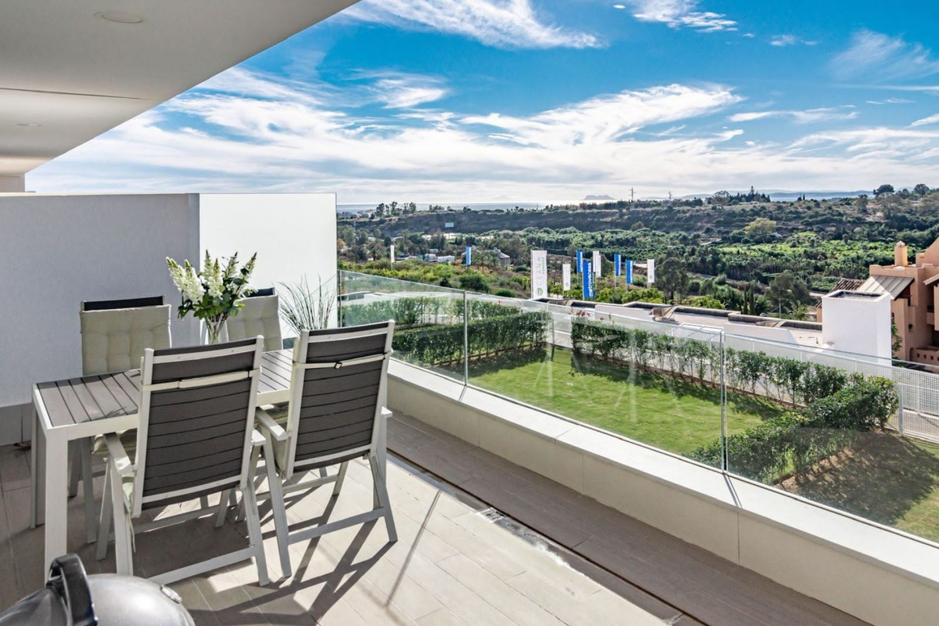 Resale - apartment - Estepona - Cancelada