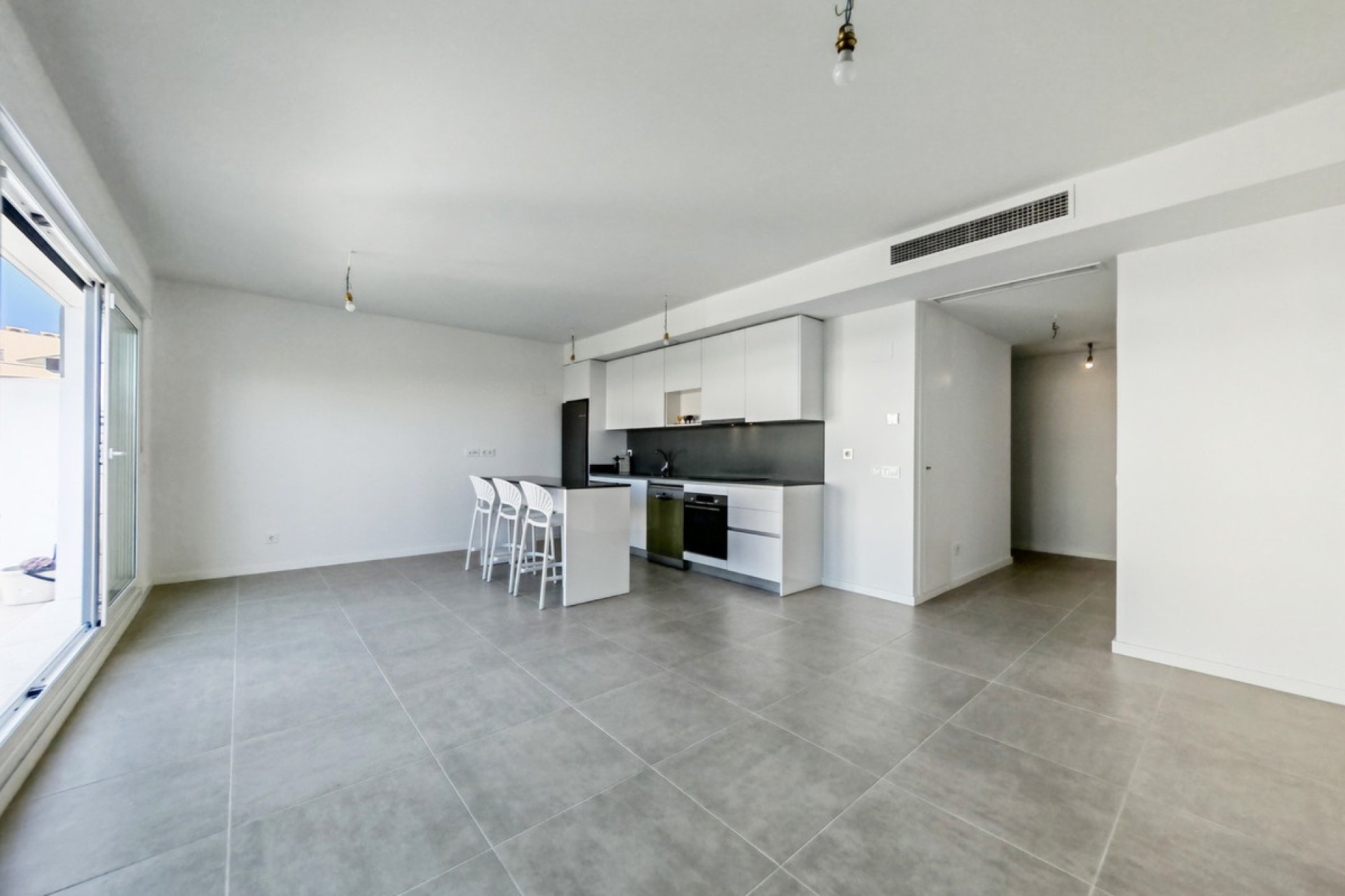 Resale - apartment - Estepona - Cancelada