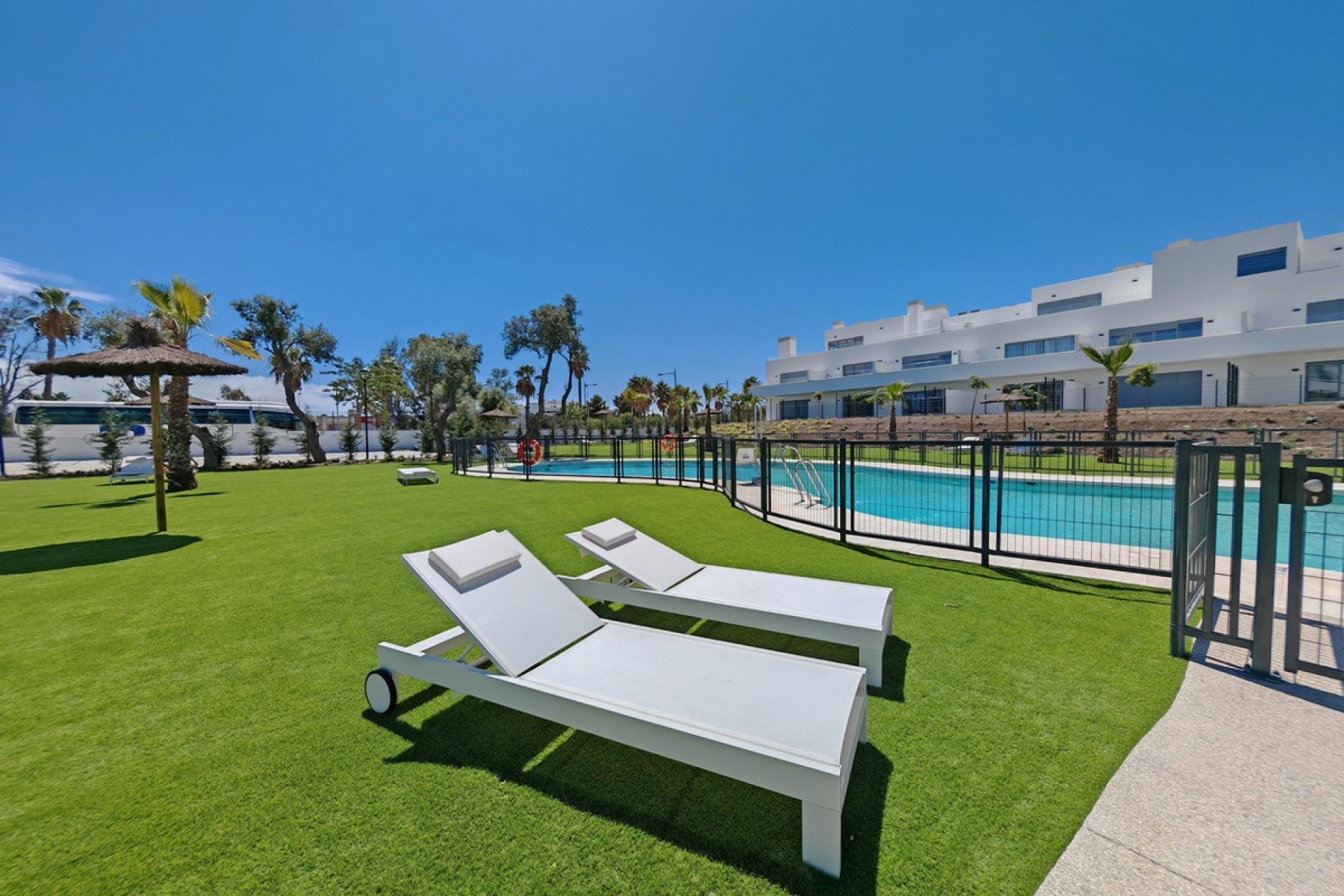 Resale - apartment - Estepona - Cancelada