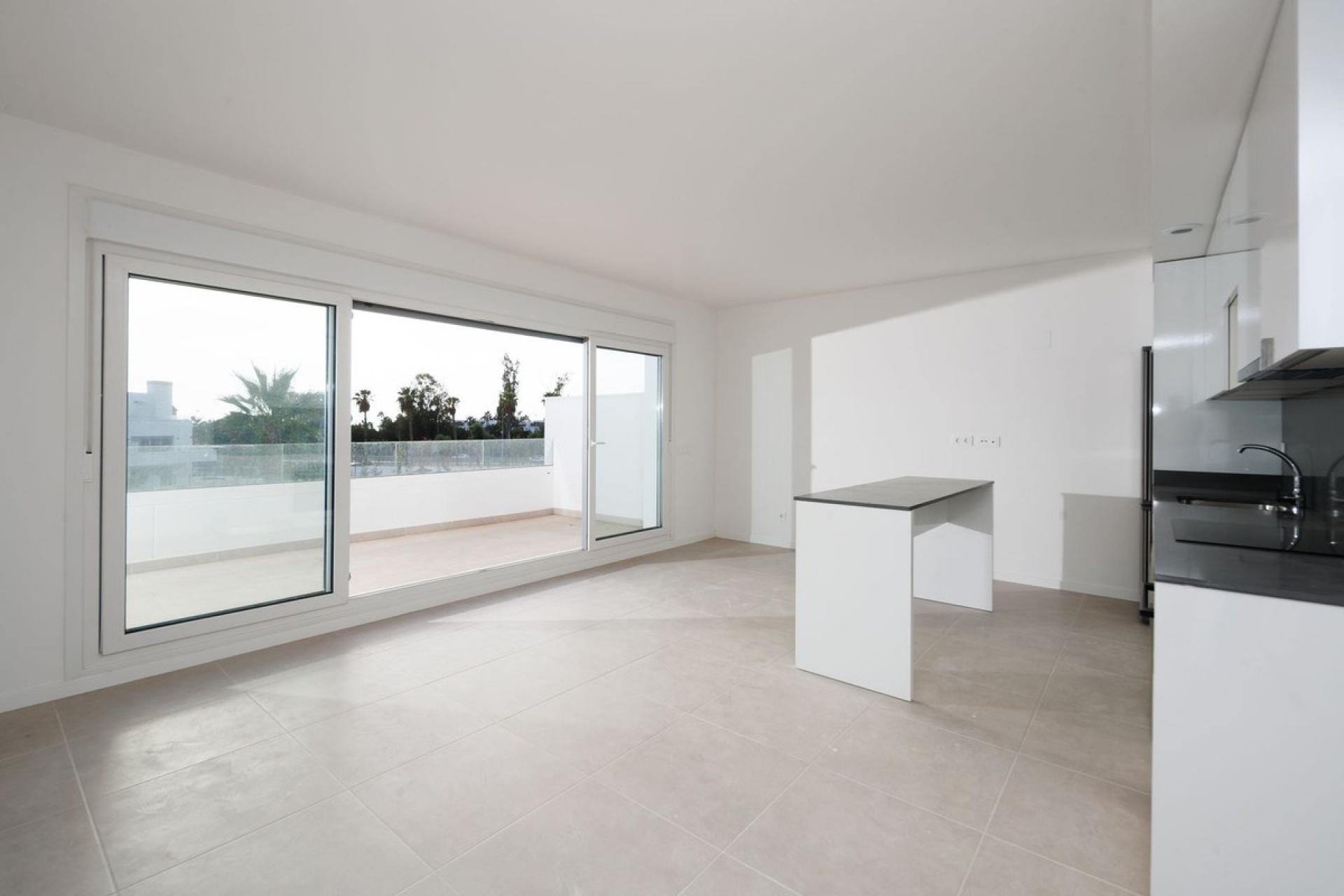 Resale - apartment - Estepona - Cancelada