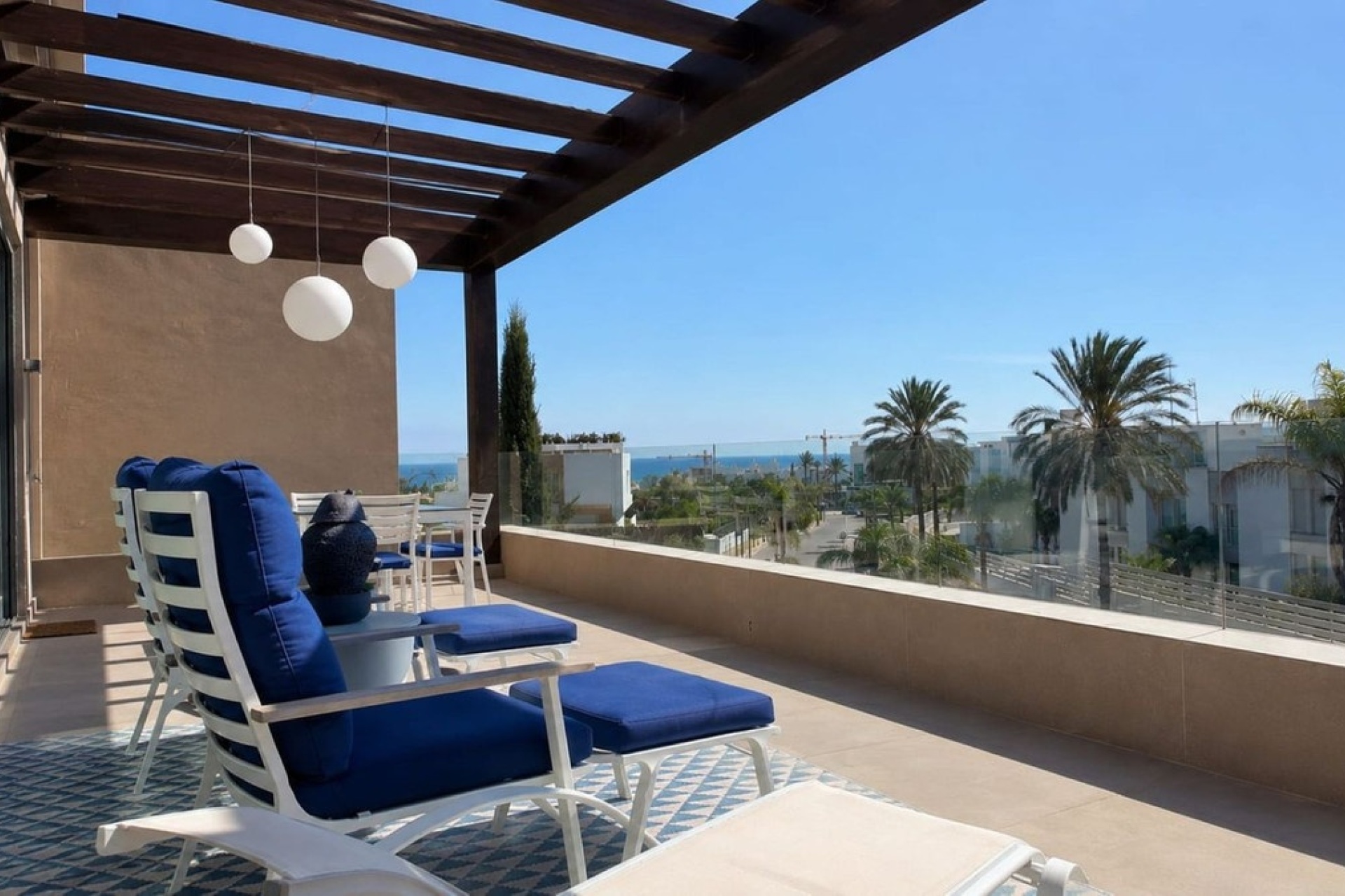 Resale - apartment - Estepona - Cancelada