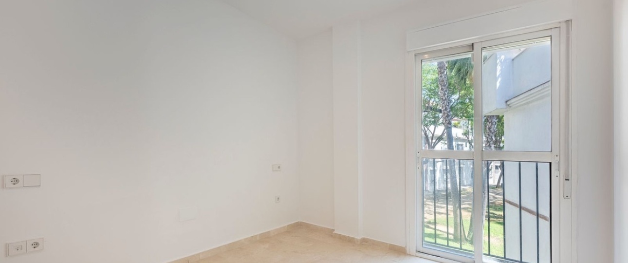 Resale - apartment - Estepona - Cancelada