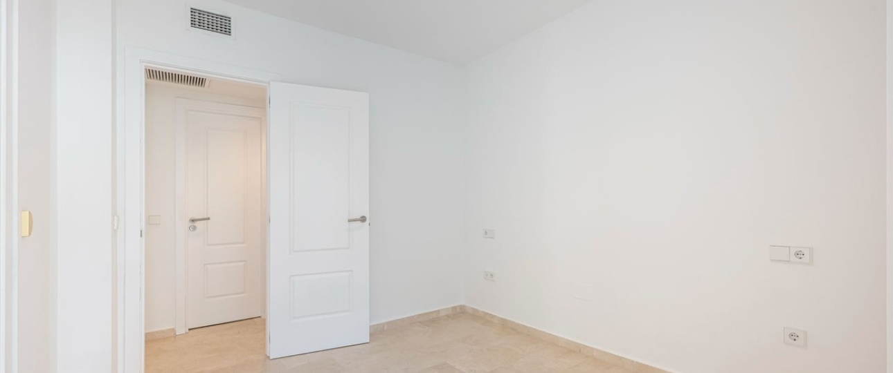 Resale - apartment - Estepona - Cancelada