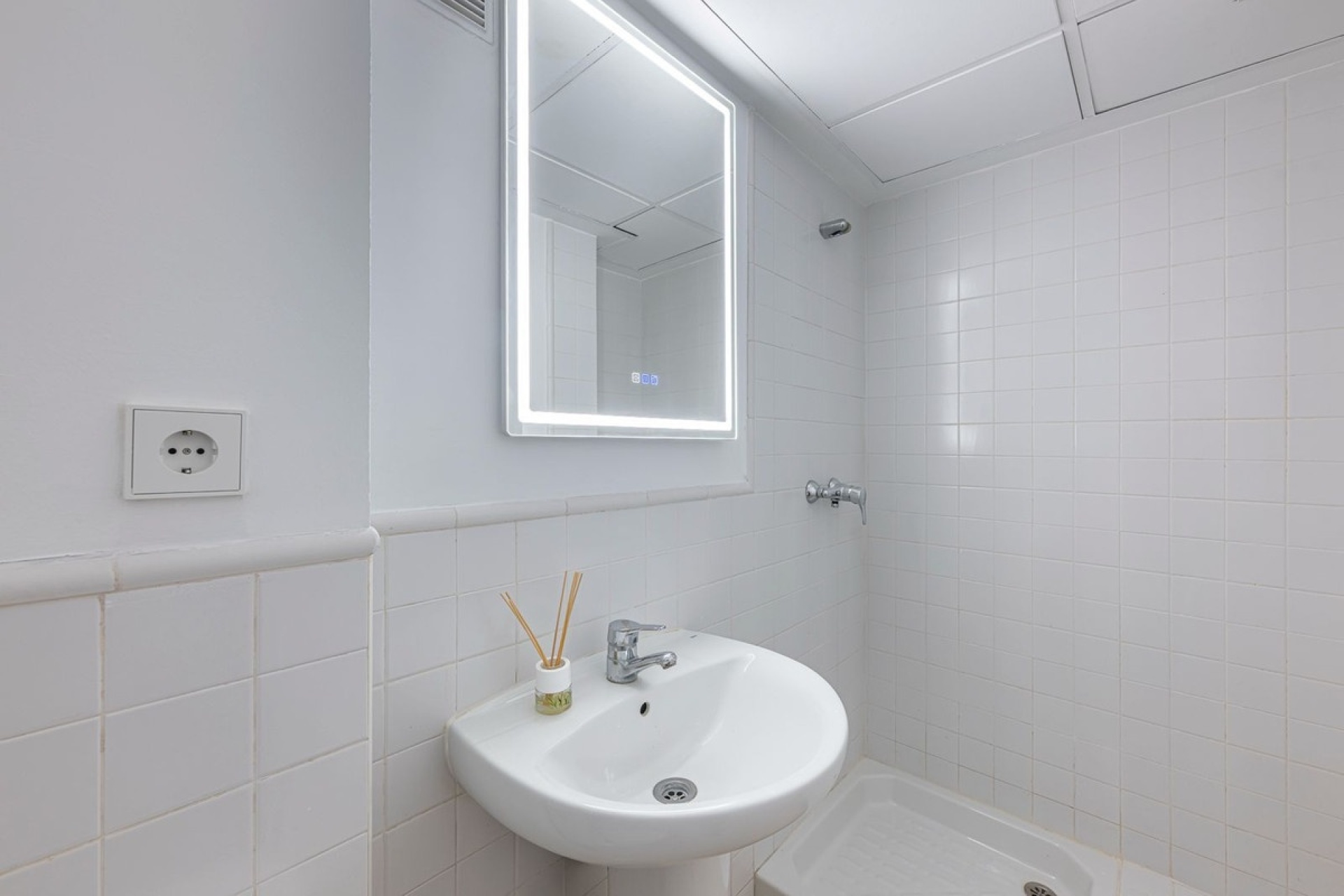 Resale - apartment - Estepona - Cancelada
