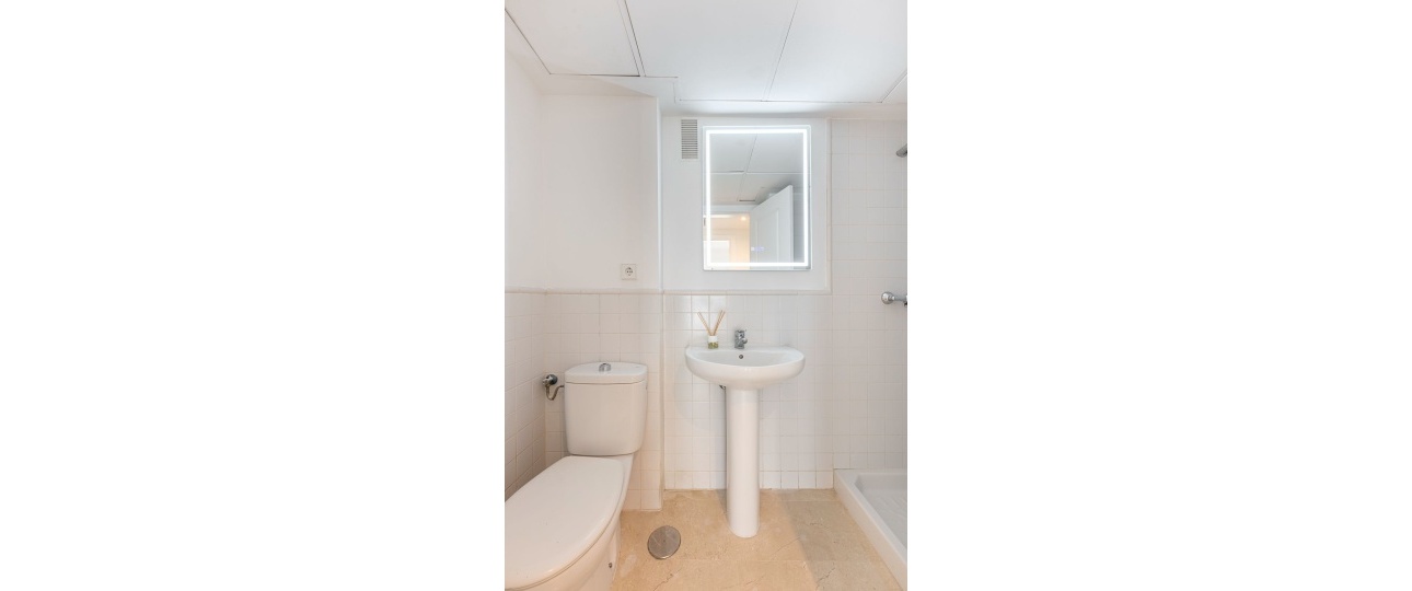 Resale - apartment - Estepona - Cancelada