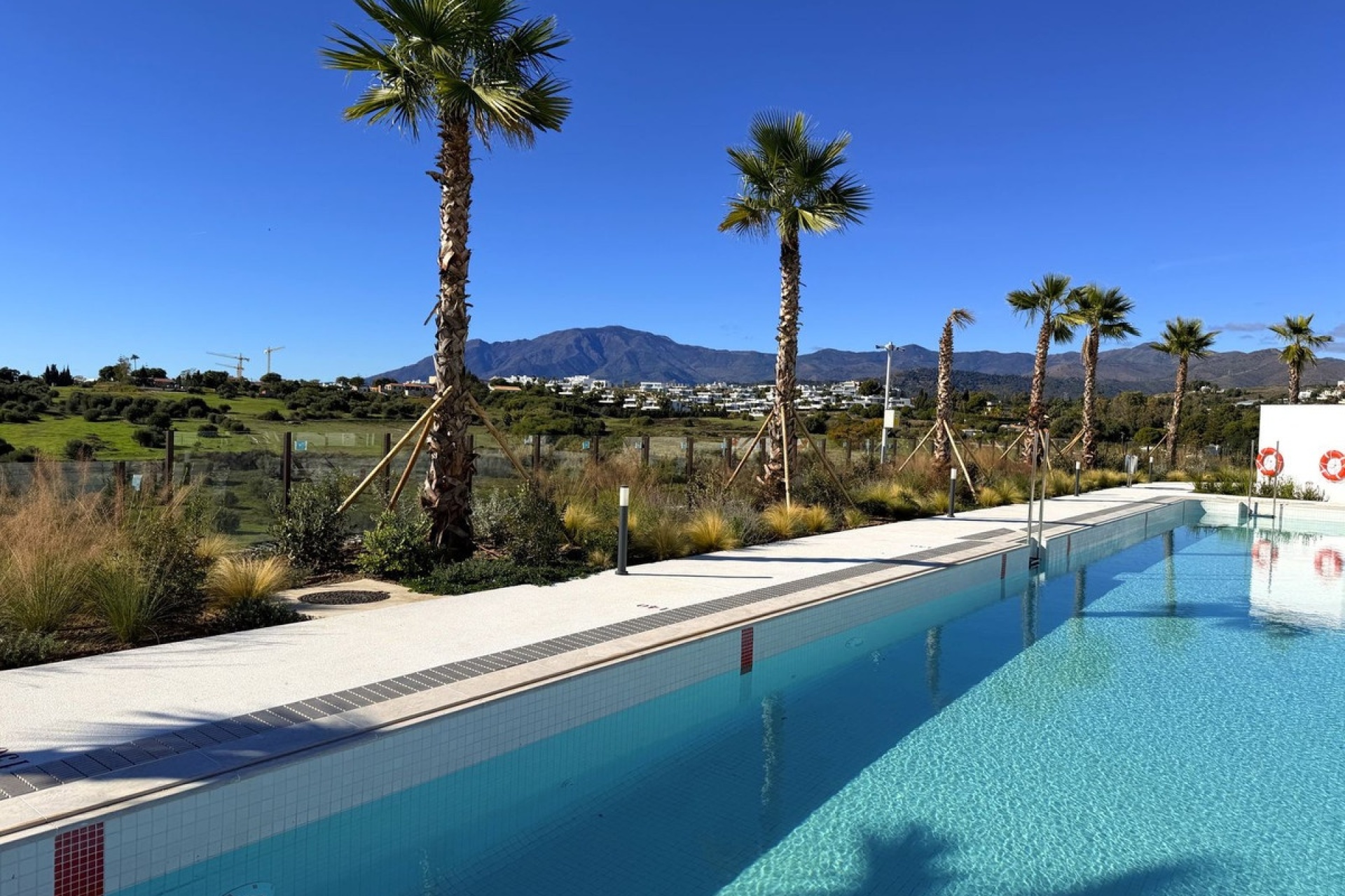 Resale - apartment - Estepona - Cancelada