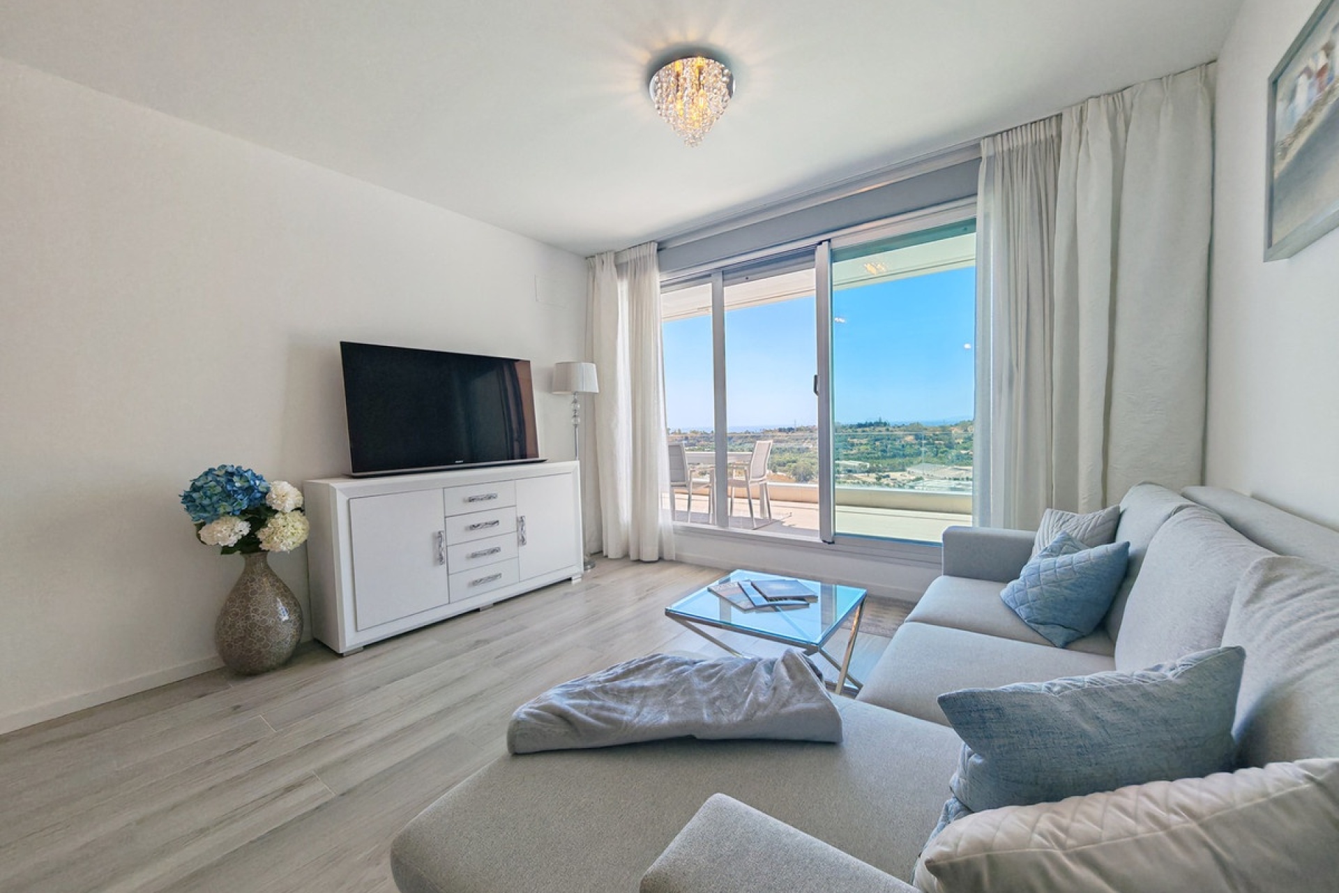 Resale - apartment - Estepona - Cancelada