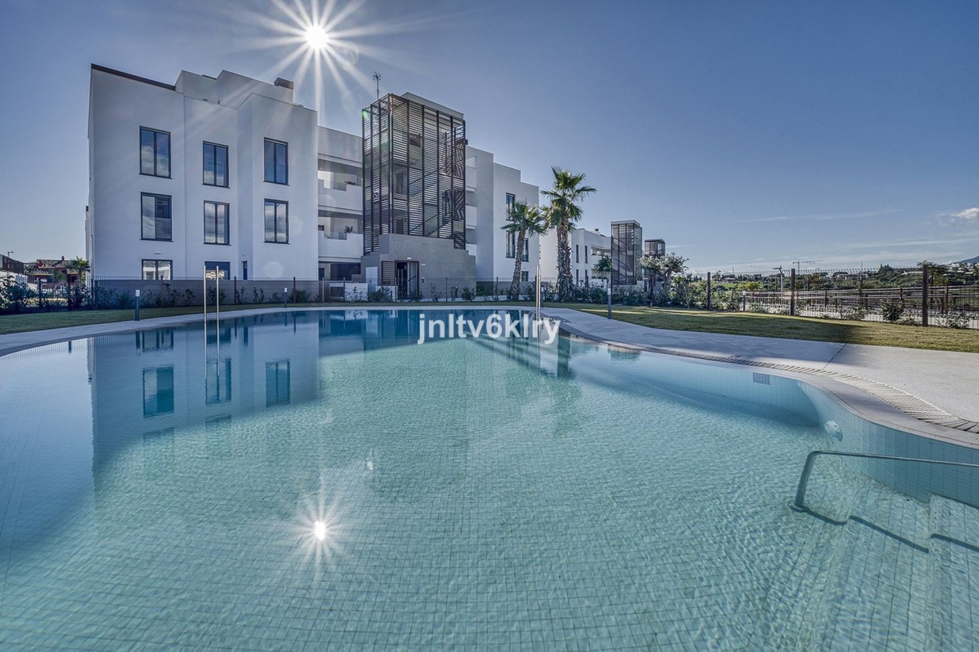 Resale - apartment - Estepona - Cancelada